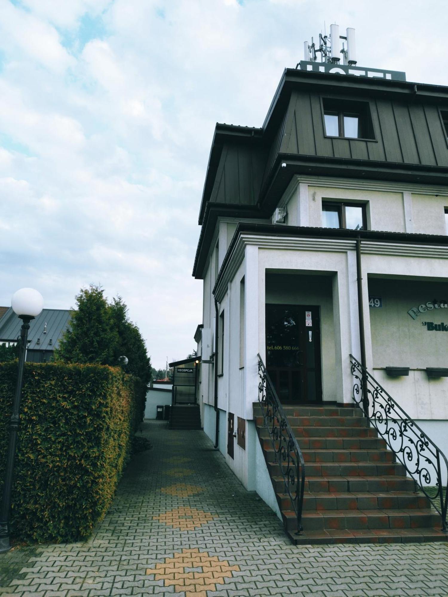 Hotel Bukowiec Legionowo Eksteriør billede