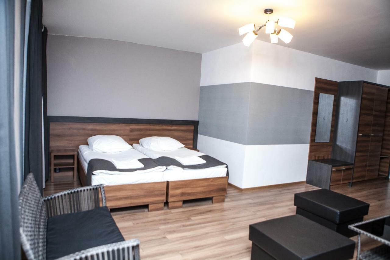 Hotel Bukowiec Legionowo Eksteriør billede