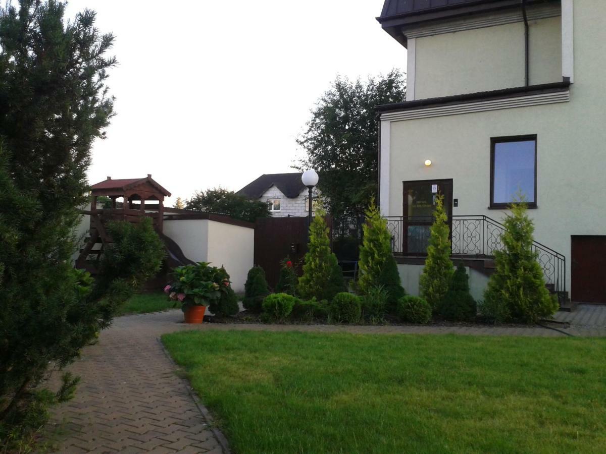 Hotel Bukowiec Legionowo Eksteriør billede